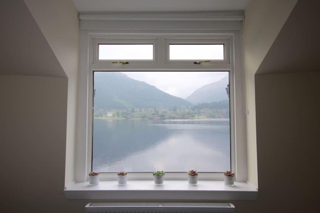 Rossmay House - 4 Bedroom Scottish Villa With Waterfront / Mountain Views Аррокар Екстер'єр фото