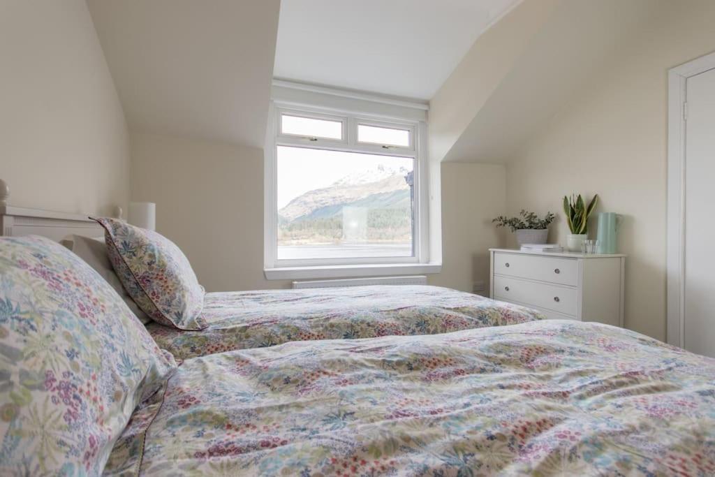 Rossmay House - 4 Bedroom Scottish Villa With Waterfront / Mountain Views Аррокар Екстер'єр фото